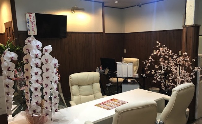 買取専門店 おたからや 蔵の街境店