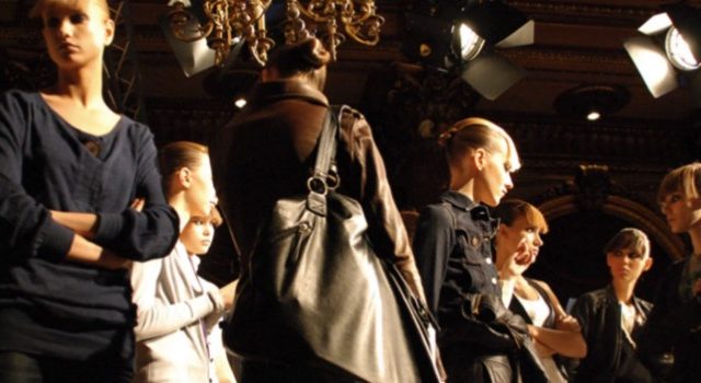 ハピネス メイクアップサロン博多駅前