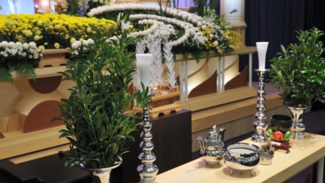 「まちの小さなお葬式」 白香苑