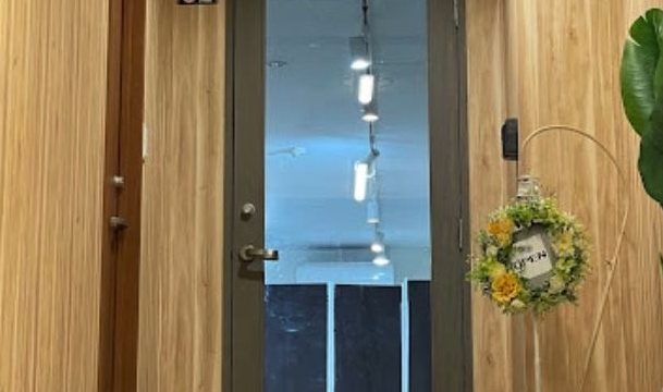 ミラ［beauty salon Mira］